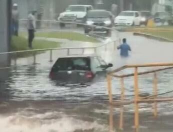 Imagem de compartilhamento para o artigo Temporal com granizo em Chapadão acende alerta; Costa Rica e região seguem sob risco de chuva intensa nesta quinta da MS Todo dia
